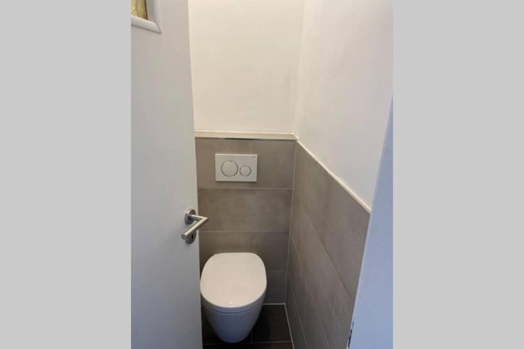 Wunderschoene Sanierte Wohnung Vor Den Toren Koelns Εξωτερικό φωτογραφία